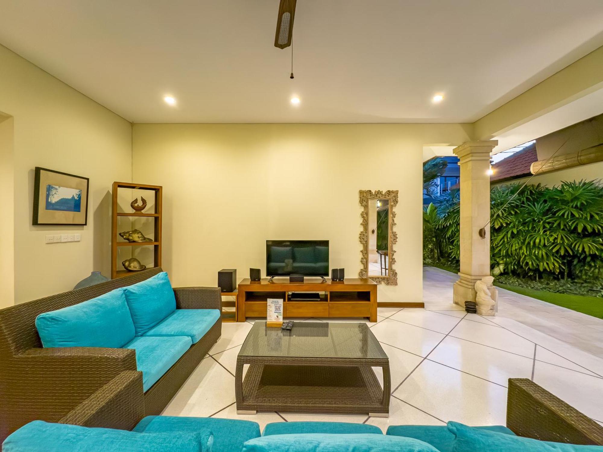 Villa Bugis Drupadi Seminyak 部屋 写真
